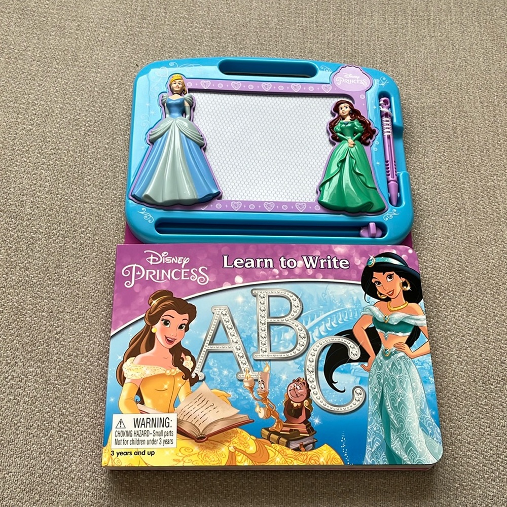 NWT Disney Princess Learn To Write ABC Book Magnetic Pen